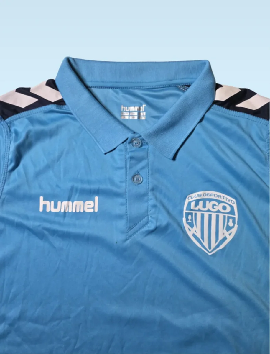 Polo CD Lugo Hummel - Edición Oficial de Entrenamiento talla S - Imagen 4