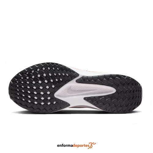 Zapatilla Hombre Nike Quest 6 | OFF WHITE/BLACK-WHITE-TOP - Imagen 4