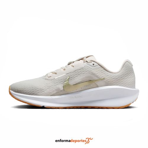 Zapatilla mujer Nike Downshifter 13 | PHANTOM/NEUTRAL OLIVE-LIG - Imagen 4