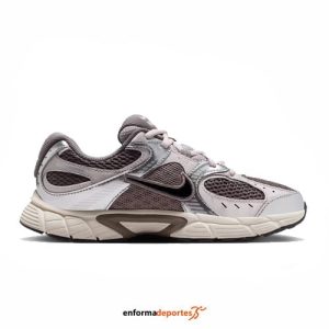 Zapatilla junior Nike V5 RNR (Gs) | CAVE STONE/BLACK-COLLEGE