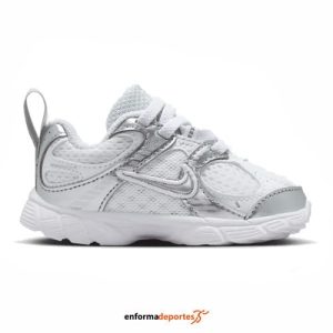 Zapatilla infantil Nike V5 | WHITE/METALLIC SILVER-PUR